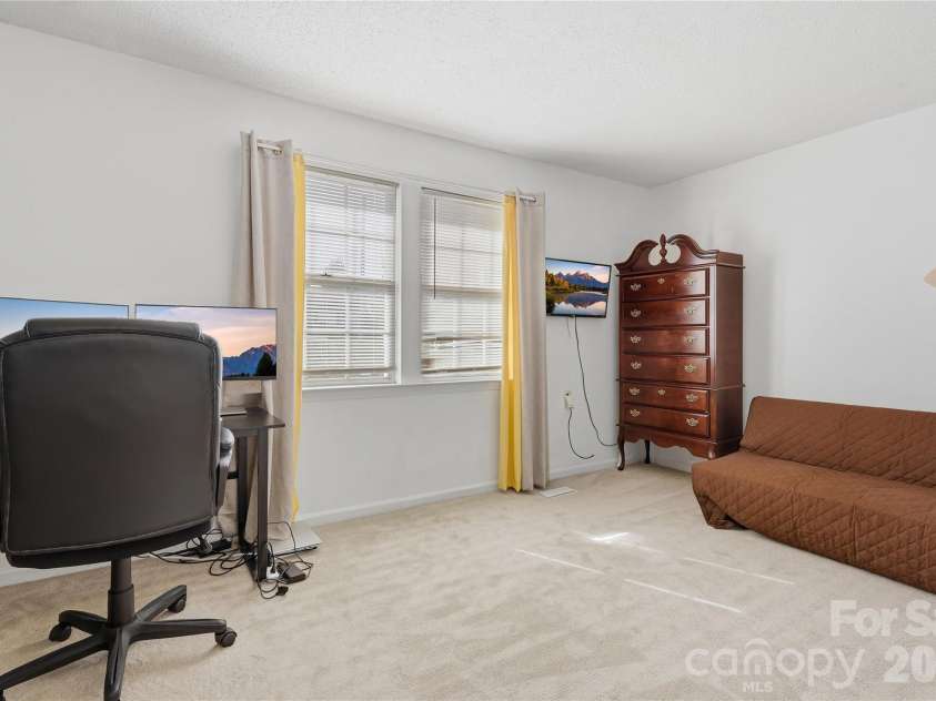 9678 Old Gate Drive, Charlotte, NC 28105.  MLS# CAR4429048, YatesRealty ID 55731. 