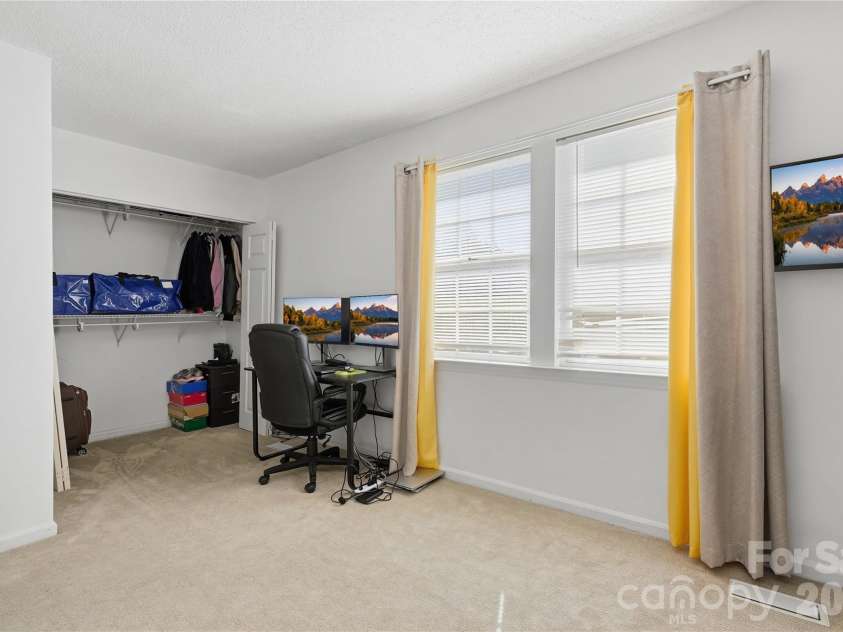 9678 Old Gate Drive, Charlotte, NC 28105.  MLS# CAR4429048, YatesRealty ID 55731. 