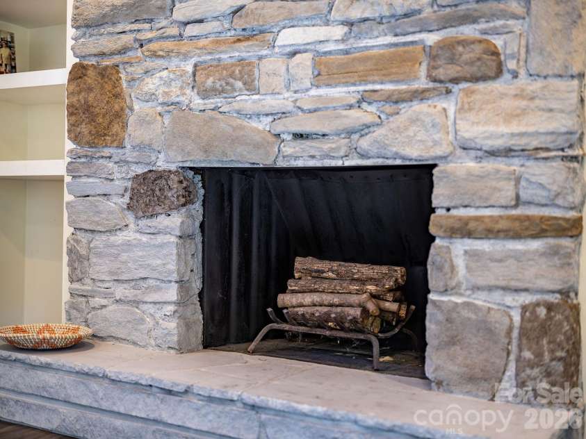 72 Fairfax Avenue, Asheville, NC 28806.  MLS# CAR4428977, YatesRealty ID 55732. 