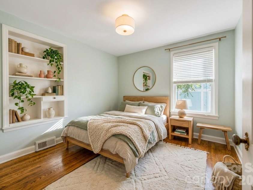 72 Fairfax Avenue, Asheville, NC 28806.  MLS# CAR4428977, YatesRealty ID 55732. *Digitally staged*Bedroom 2