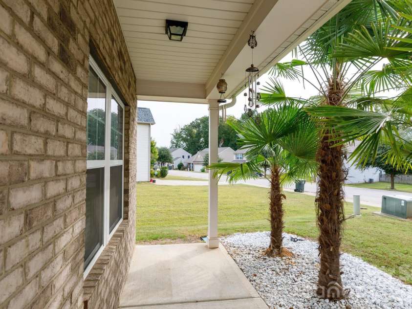111 Austen Lakes Drive, York, SC 29745.  MLS# CAR4428398, YatesRealty ID 55734. 