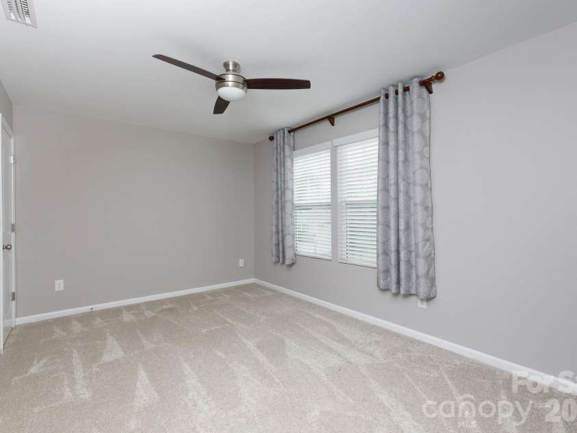 111 Austen Lakes Drive, York, SC 29745.  MLS# CAR4428398, YatesRealty ID 55734. 