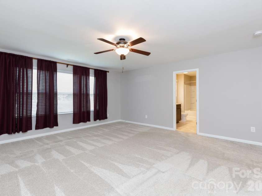 111 Austen Lakes Drive, York, SC 29745.  MLS# CAR4428398, YatesRealty ID 55734. 