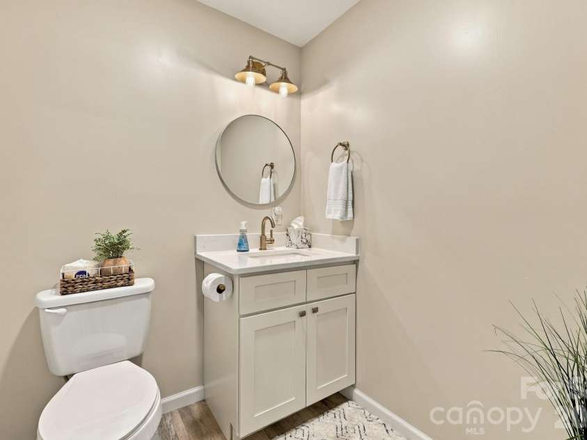 643 Timberline Drive, Maggie Valley, NC 28751.  MLS# CAR4428278, YatesRealty ID 55735. 
