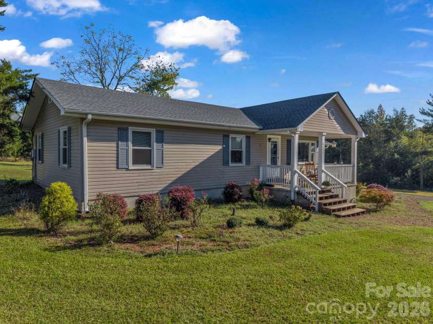 923 Green Creek Drive, Columbus, NC 28722.  MLS# CAR4426604, YatesRealty ID 55736. 