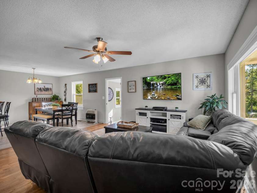 923 Green Creek Drive, Columbus, NC 28722.  MLS# CAR4426604, YatesRealty ID 55736. 