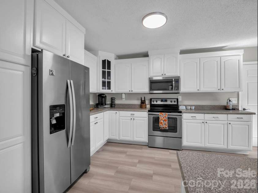 923 Green Creek Drive, Columbus, NC 28722.  MLS# CAR4426604, YatesRealty ID 55736. 