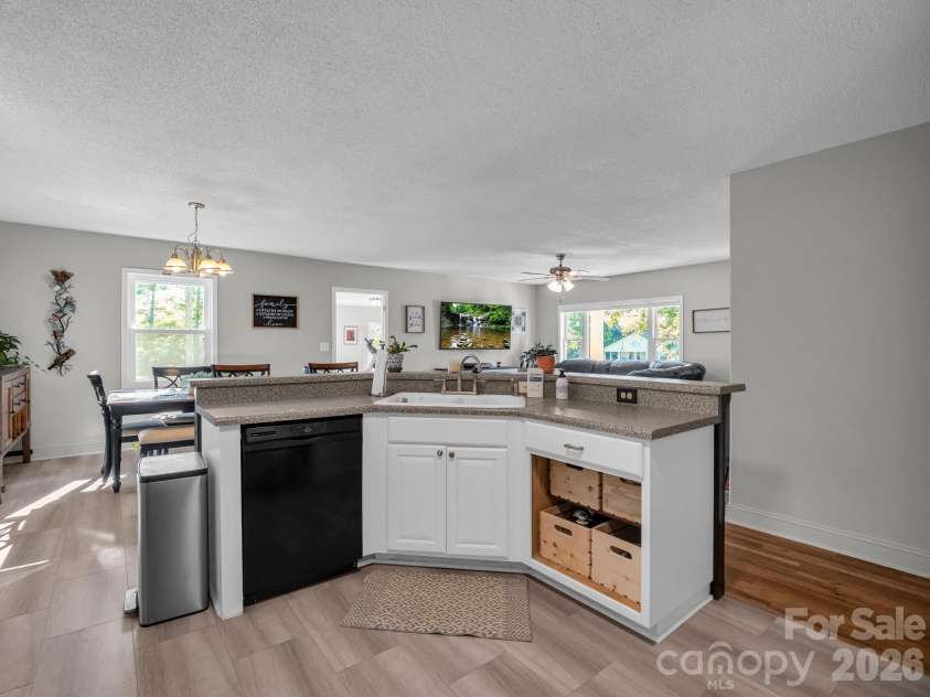 923 Green Creek Drive, Columbus, NC 28722.  MLS# CAR4426604, YatesRealty ID 55736. 