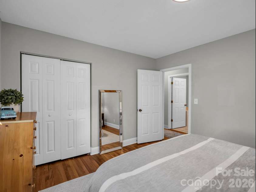 923 Green Creek Drive, Columbus, NC 28722.  MLS# CAR4426604, YatesRealty ID 55736. 