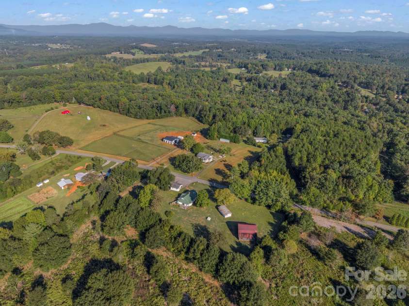 923 Green Creek Drive, Columbus, NC 28722.  MLS# CAR4426604, YatesRealty ID 55736. 