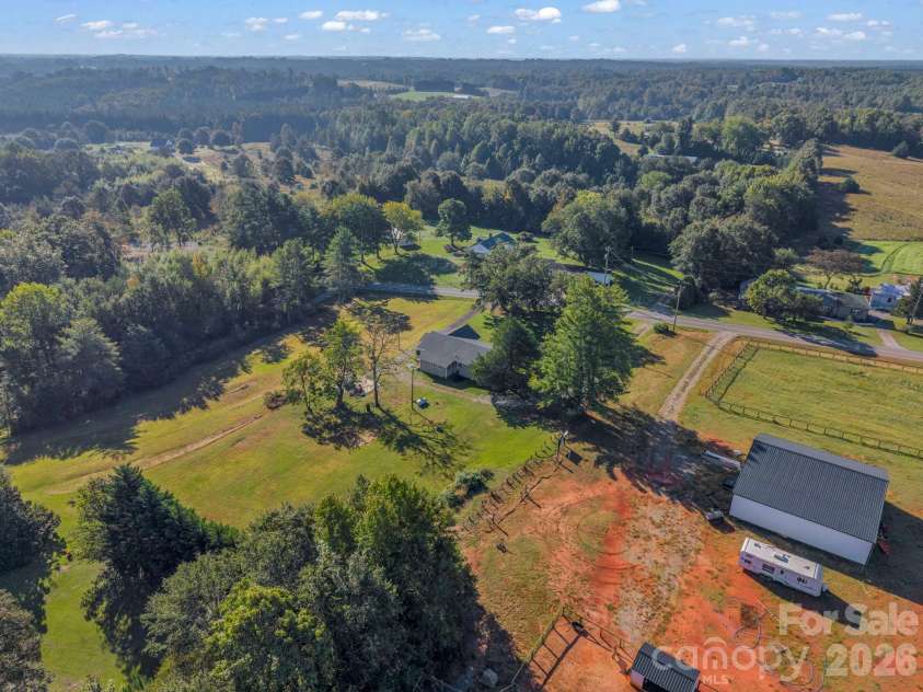 923 Green Creek Drive, Columbus, NC 28722.  MLS# CAR4426604, YatesRealty ID 55736. 