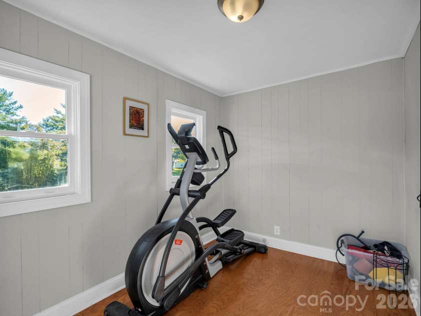 923 Green Creek Drive, Columbus, NC 28722.  MLS# CAR4426604, YatesRealty ID 55736. Flex room