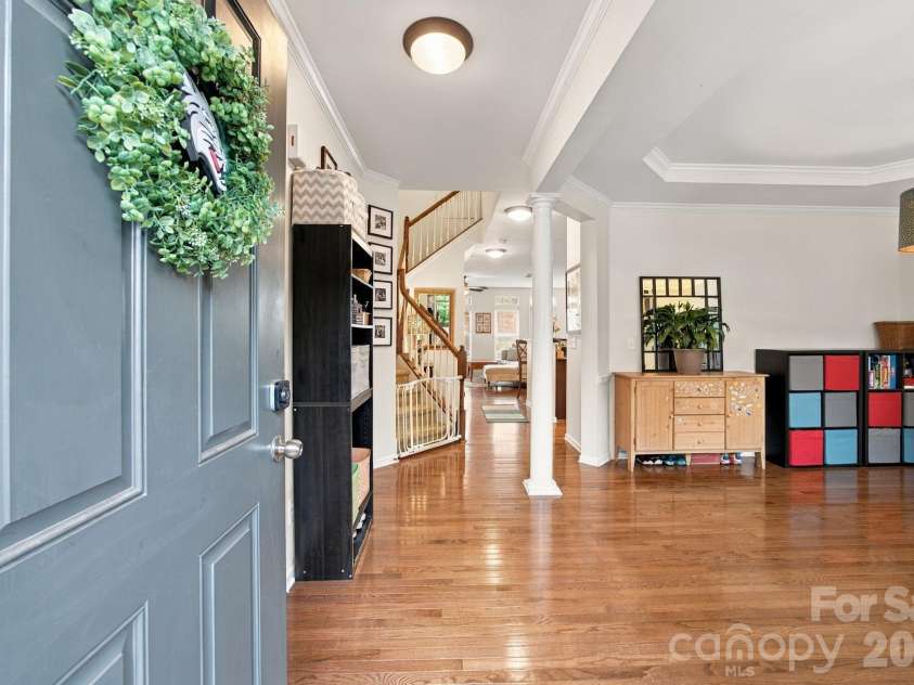 409 Armour Street, Davidson, NC 28036.  MLS# CAR4426934, YatesRealty ID 55738. 