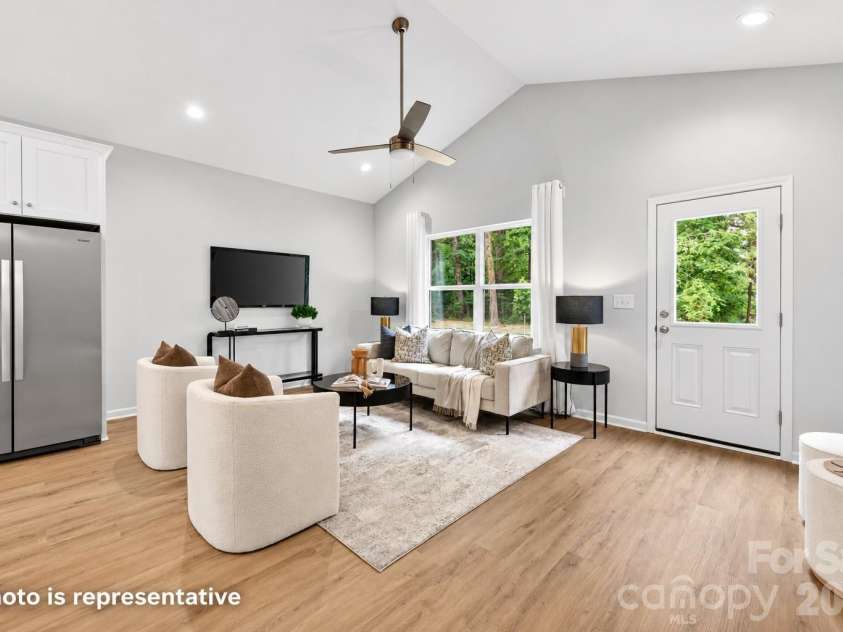 2712 Glendale Avenue, Kannapolis, NC 28081.  MLS# CAR4425555, YatesRealty ID 55739. 