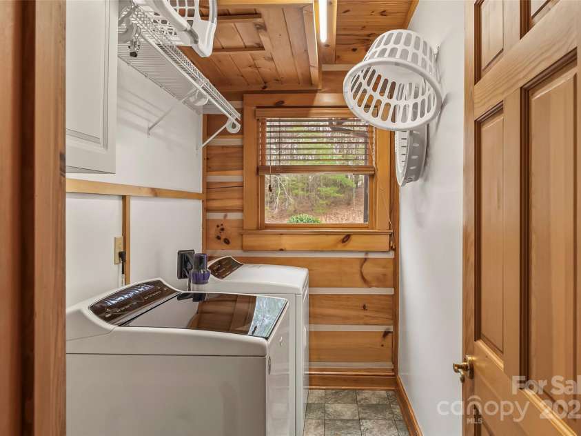 1815 Waterford Way, Morganton, NC 28655.  MLS# CAR4235599, YatesRealty ID 5574. 