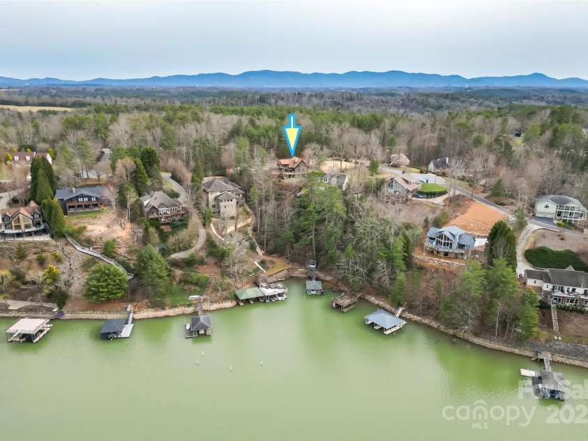 1815 Waterford Way, Morganton, NC 28655.  MLS# CAR4235599, YatesRealty ID 5574. 