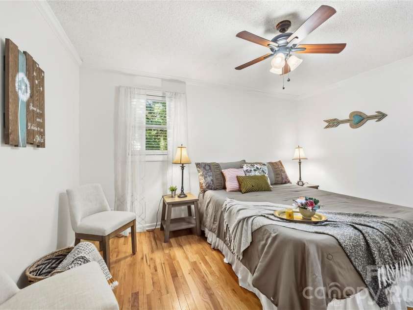 7316 Neal Road, Charlotte, NC 28262.  MLS# CAR4422857, YatesRealty ID 55743. 