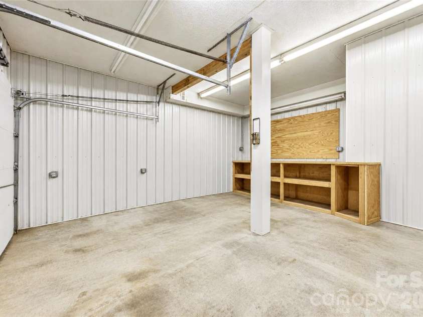 7316 Neal Road, Charlotte, NC 28262.  MLS# CAR4422857, YatesRealty ID 55743. 