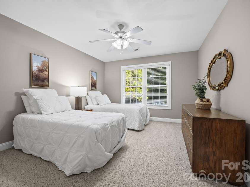 131 Summerfield Court, Lake Wylie, SC 29710.  MLS# CAR4422916, YatesRealty ID 55745. 