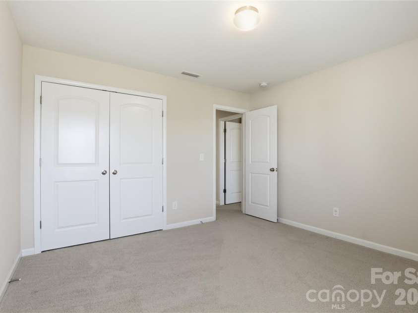 161 Hidden Lakes Road, Statesville, NC 28677.  MLS# CAR4351997, YatesRealty ID 5575. 
