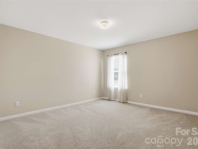 161 Hidden Lakes Road, Statesville, NC 28677.  MLS# CAR4351997, YatesRealty ID 5575. 
