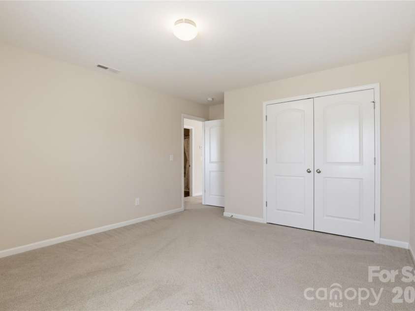 161 Hidden Lakes Road, Statesville, NC 28677.  MLS# CAR4351997, YatesRealty ID 5575. 