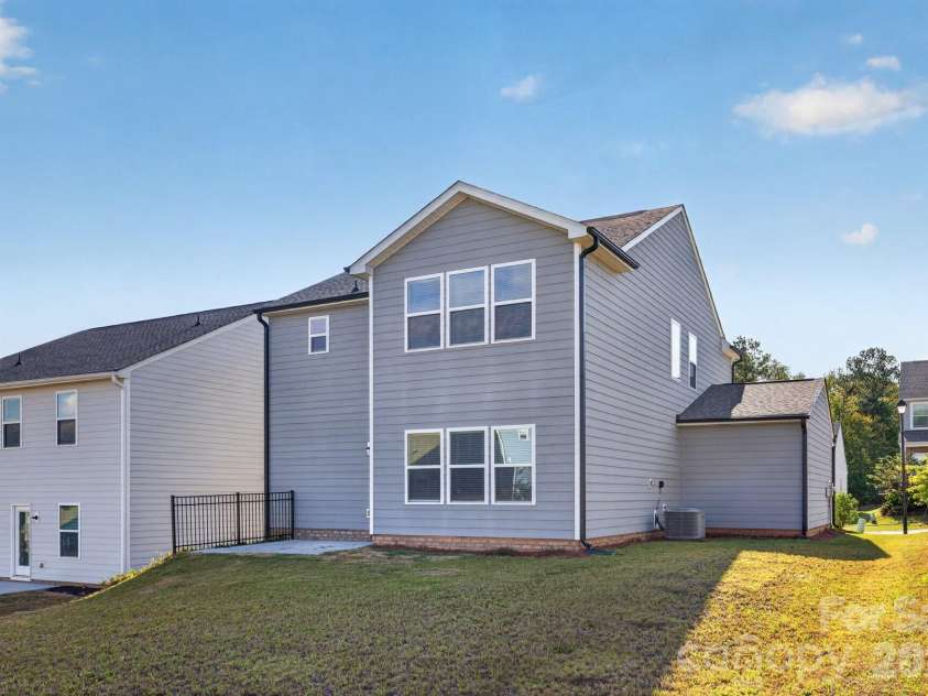 743 Scotch Meadows Loop, Monroe, NC 28110.  MLS# CAR4433085, YatesRealty ID 55753. 