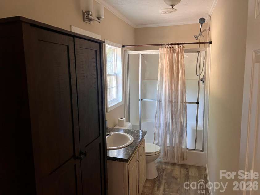 230 Squirrel Run, Salisbury, NC 28146.  MLS# CAR4432573, YatesRealty ID 55755. 