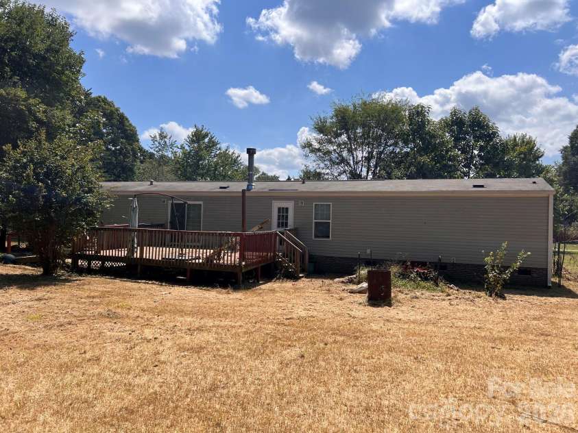 230 Squirrel Run, Salisbury, NC 28146.  MLS# CAR4432573, YatesRealty ID 55755. 