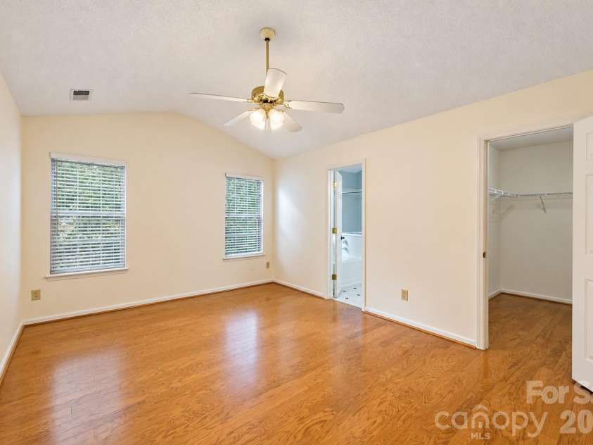 1089 Weddington Woods Street, Concord, NC 28027.  MLS# CAR4433000, YatesRealty ID 55757. 