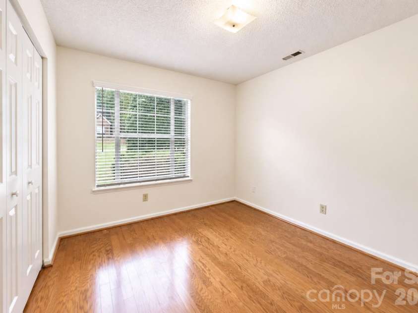 1089 Weddington Woods Street, Concord, NC 28027.  MLS# CAR4433000, YatesRealty ID 55757. 