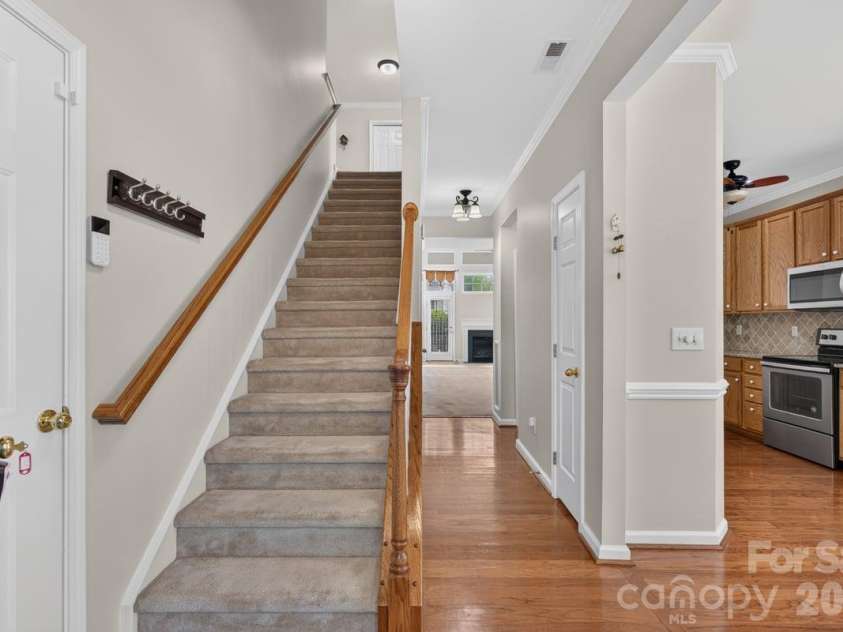 621 Colbert Way, Fort Mill, SC 29715.  MLS# CAR4418341, YatesRealty ID 55758. 
