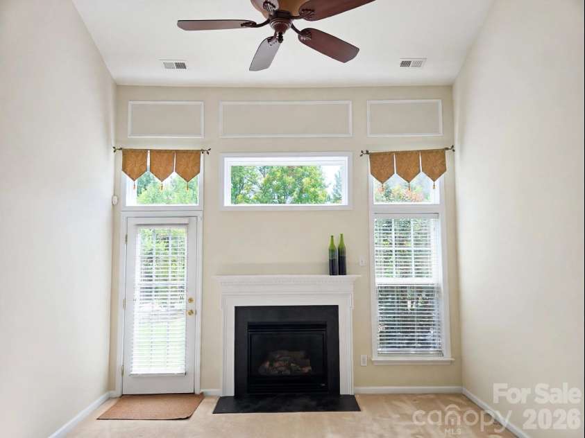 621 Colbert Way, Fort Mill, SC 29715.  MLS# CAR4418341, YatesRealty ID 55758. 