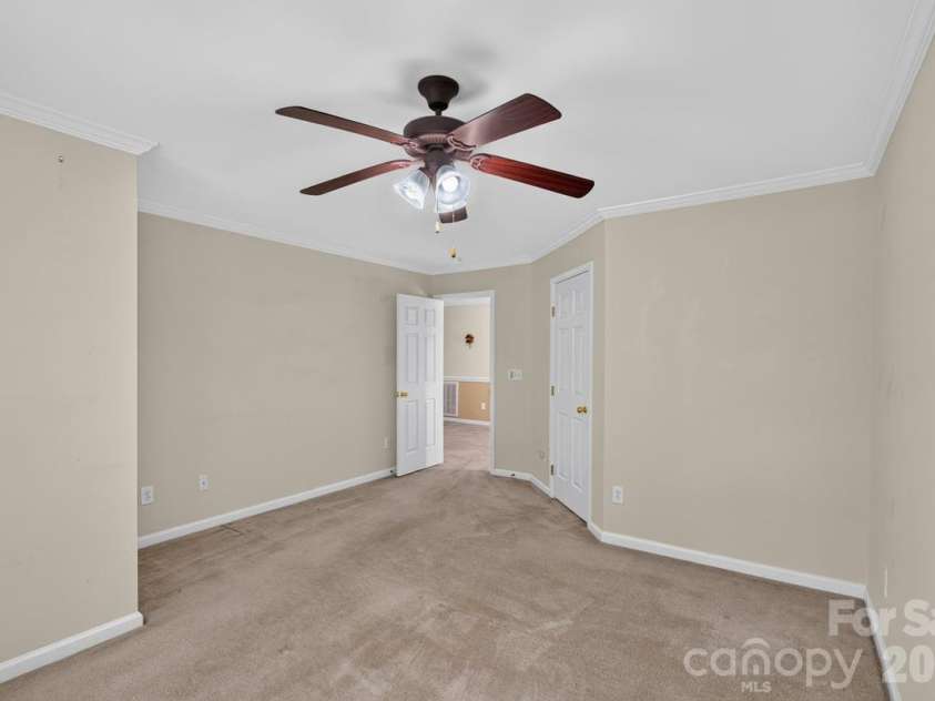 621 Colbert Way, Fort Mill, SC 29715.  MLS# CAR4418341, YatesRealty ID 55758. 