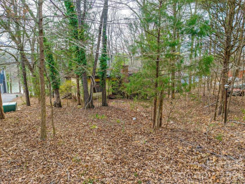5549 Beaverdam Creek Road, Clover, SC 29710.  MLS# CAR4360304, YatesRealty ID 5576. 