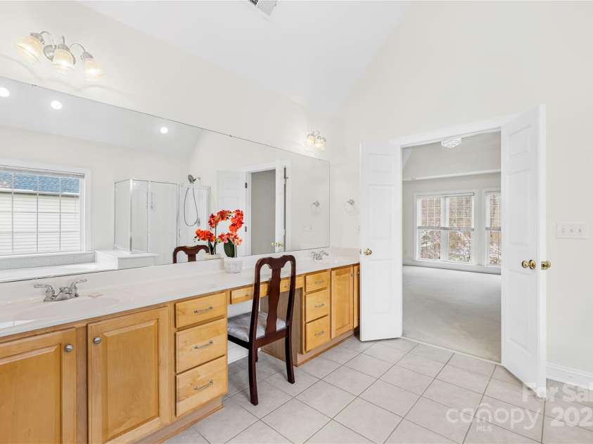9930 Legolas Lane, Charlotte, NC 28269.  MLS# CAR4231797, YatesRealty ID 5576. 