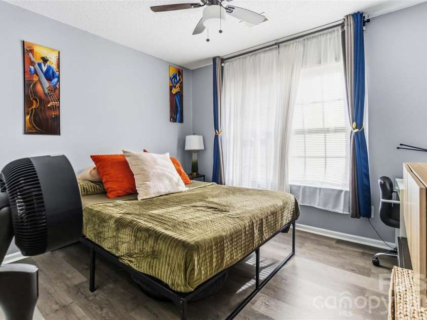 4226 Red Shed Lane, Charlotte, NC 28269.  MLS# CAR4433091, YatesRealty ID 55760. 
