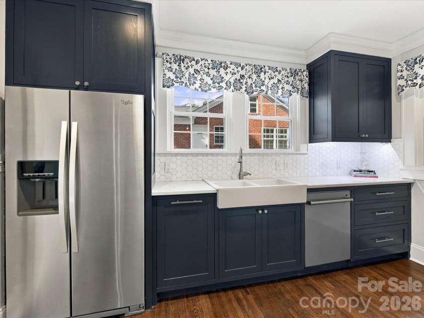 2522 7th Street, Charlotte, NC 28204.  MLS# CAR4432170, YatesRealty ID 55763. 