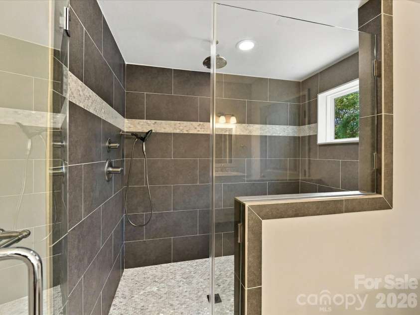 2522 7th Street, Charlotte, NC 28204.  MLS# CAR4432170, YatesRealty ID 55763. 