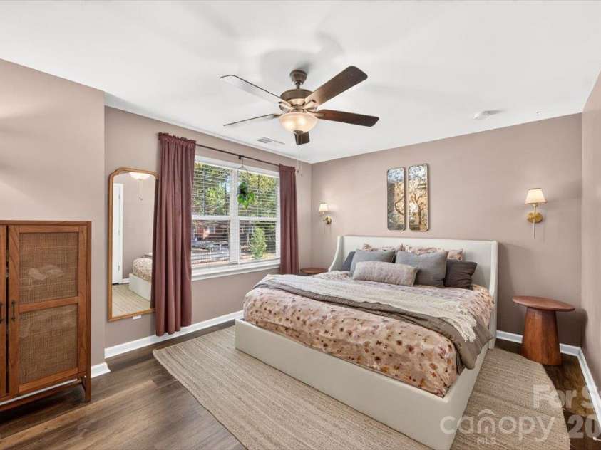 1816 Purser Drive, Charlotte, NC 28215.  MLS# CAR4431336, YatesRealty ID 55766. 