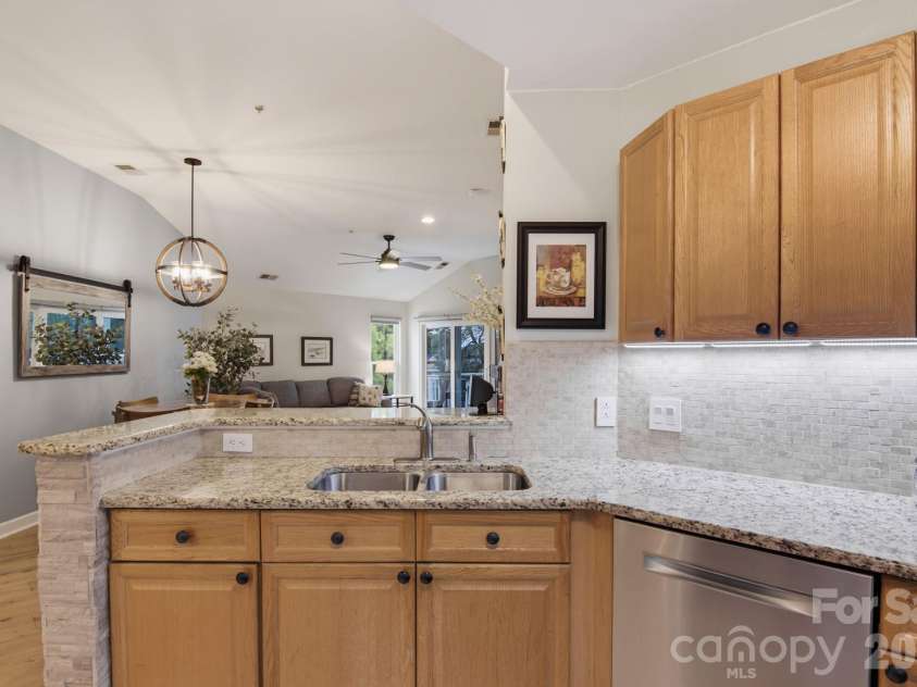 7838 Village Harbor Drive, Cornelius, NC 28031.  MLS# CAR4433097, YatesRealty ID 55767. 