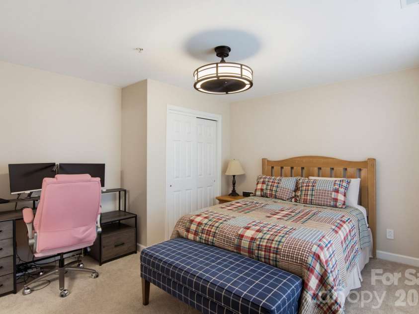 7838 Village Harbor Drive, Cornelius, NC 28031.  MLS# CAR4433097, YatesRealty ID 55767. 