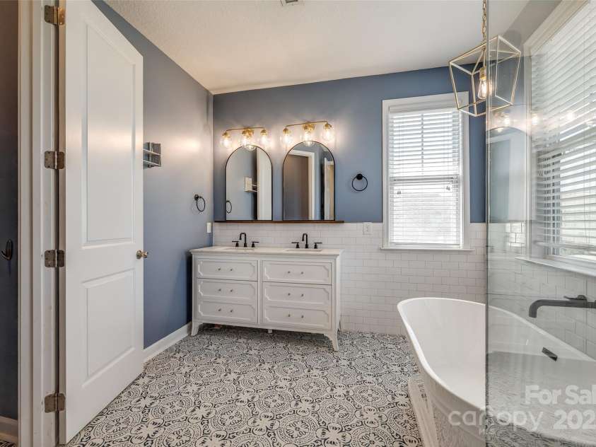 14905 Skyscape Drive, Huntersville, NC 28078.  MLS# CAR4244254, YatesRealty ID 5577. 