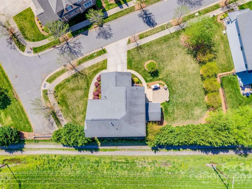 14905 Skyscape Drive, Huntersville, NC 28078.  MLS# CAR4244254, YatesRealty ID 5577. 
