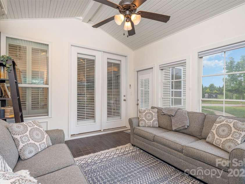 14905 Skyscape Drive, Huntersville, NC 28078.  MLS# CAR4316481, YatesRealty ID 5577. 