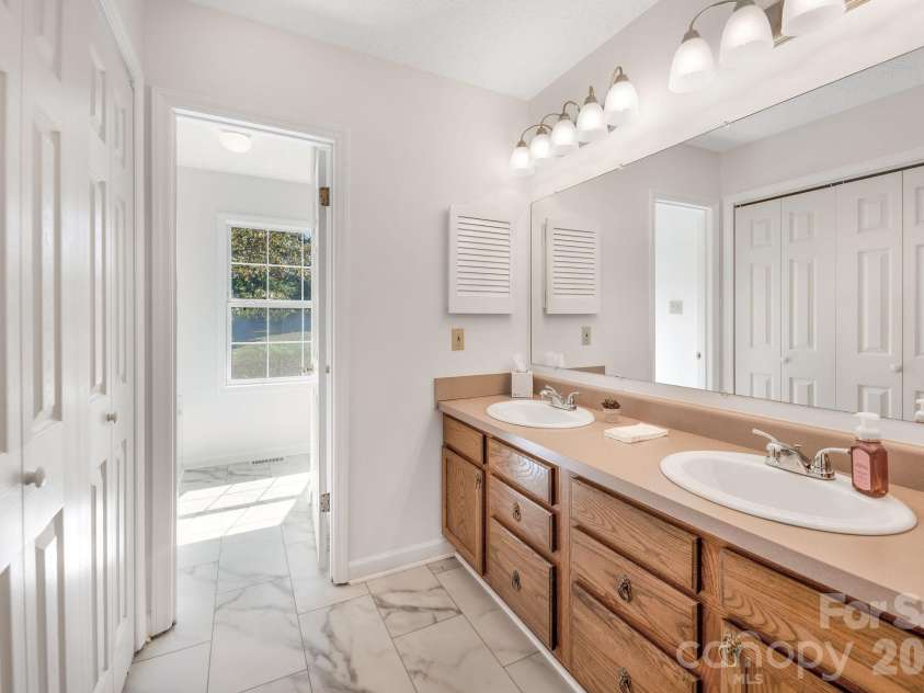 67 & 69 Allman Hill Road, Weaverville, NC 28787.  MLS# CAR4427443, YatesRealty ID 55771. New sinks in primary BA