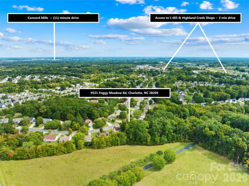 9521 Foggy Meadow Road, Charlotte, NC 28269.  MLS# CAR4432947, YatesRealty ID 55776. 