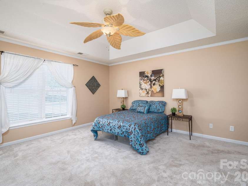 559 Queen Brogan Court, Gastonia, NC 28054.  MLS# CAR4433068, YatesRealty ID 55779. 