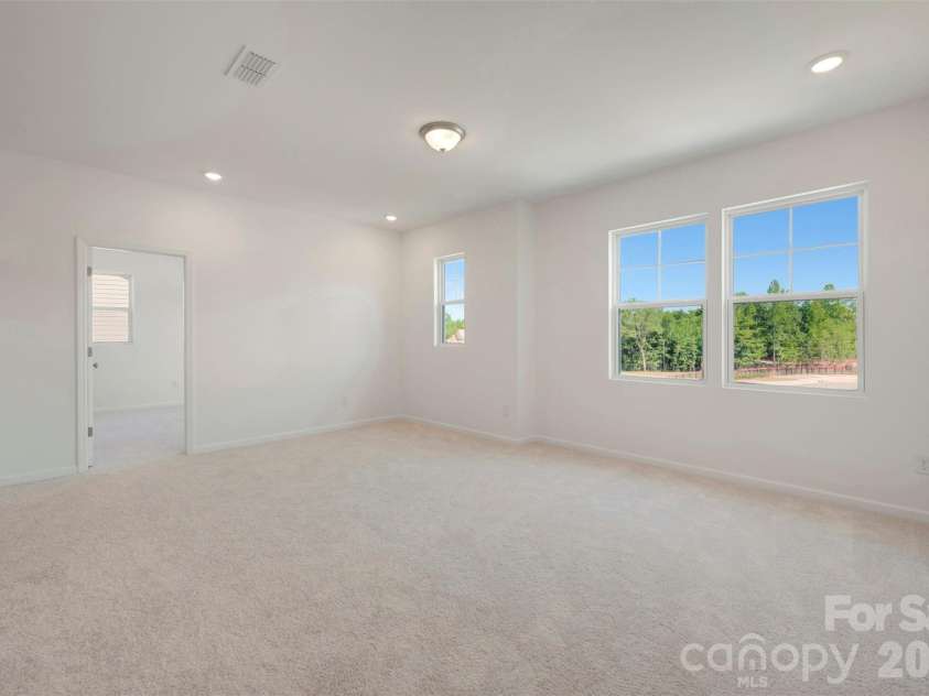 211 Amber Glen Drive, Locust, NC 28097.  MLS# CAR4351400, YatesRealty ID 5578. Loft