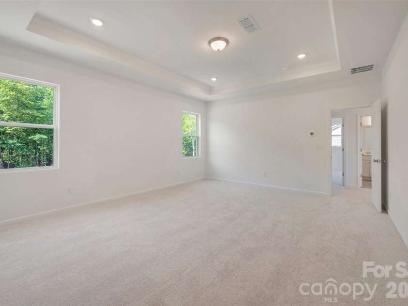 211 Amber Glen Drive, Locust, NC 28217.  MLS# CAR4351400, YatesRealty ID 5578. Owner's suite